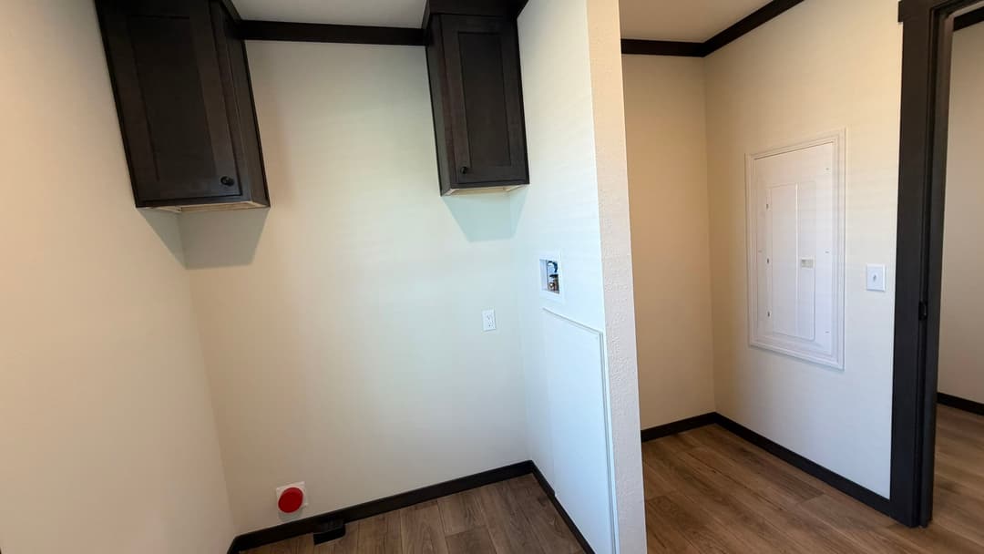 Vogue 60 (biloxi) interior home features