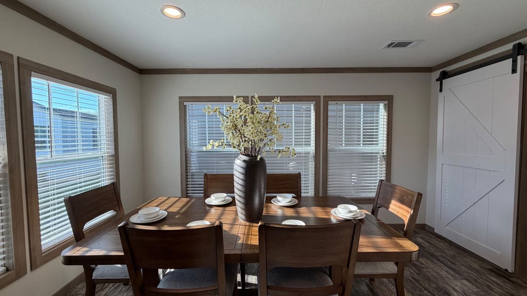 Boujee premier (biloxi) interior home features