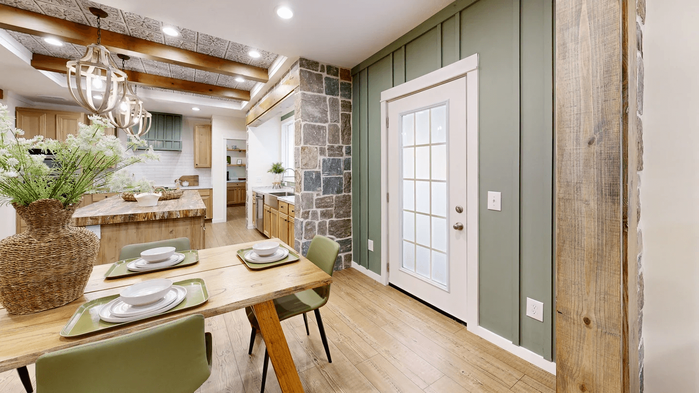 The rocking chair (biloxi) interior home features