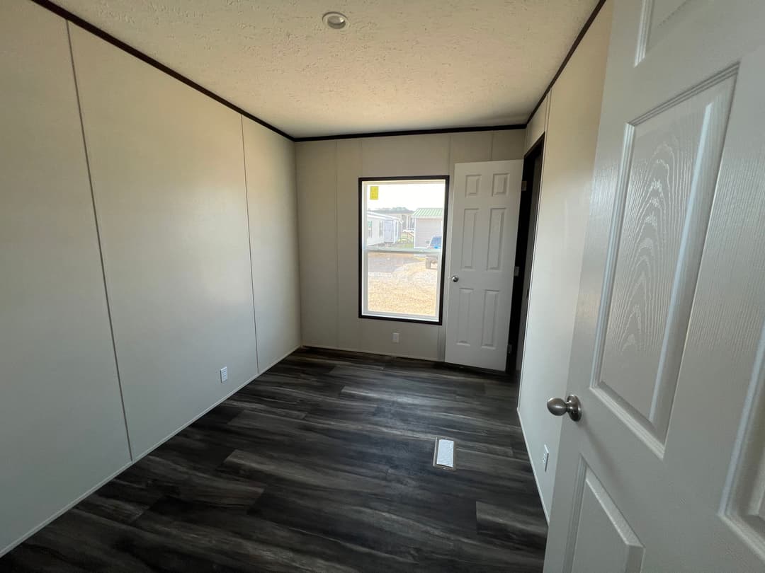 Desire bedroom home features