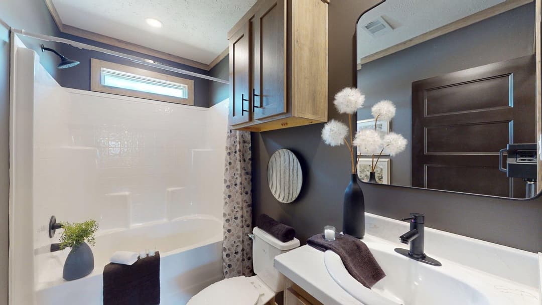 Mountain laurel (biloxi) bathroom home features