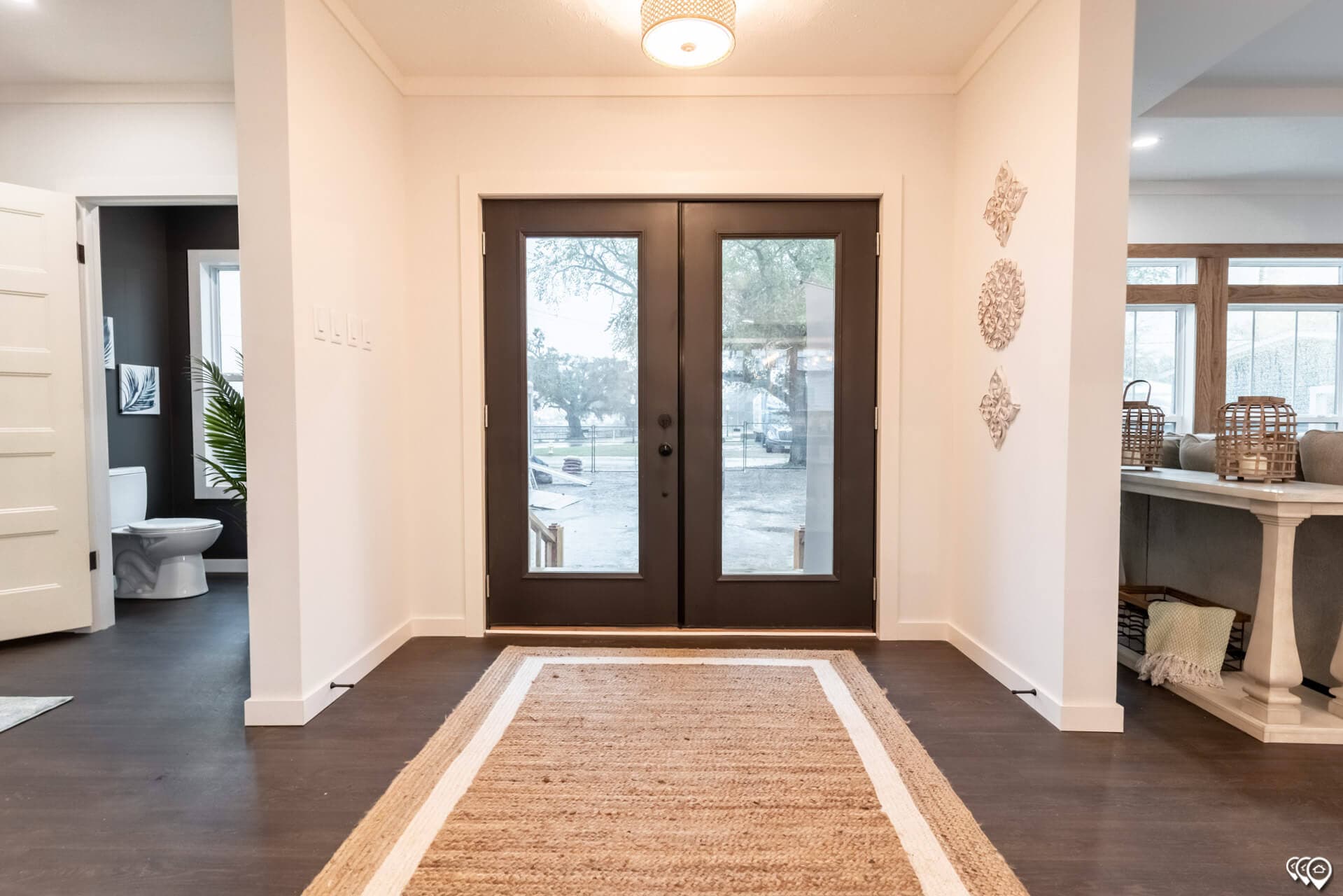 Twin creek interior home features