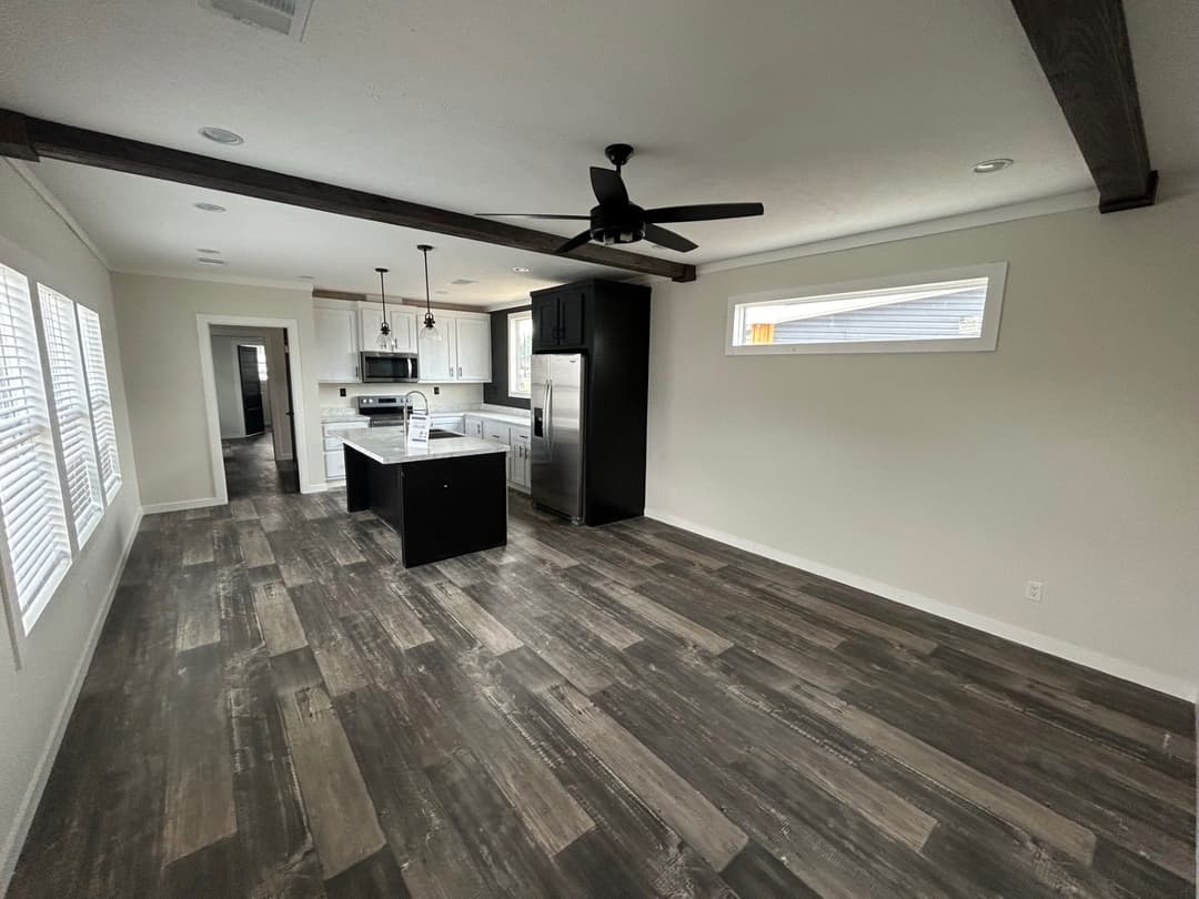 Canyon creek interior home features