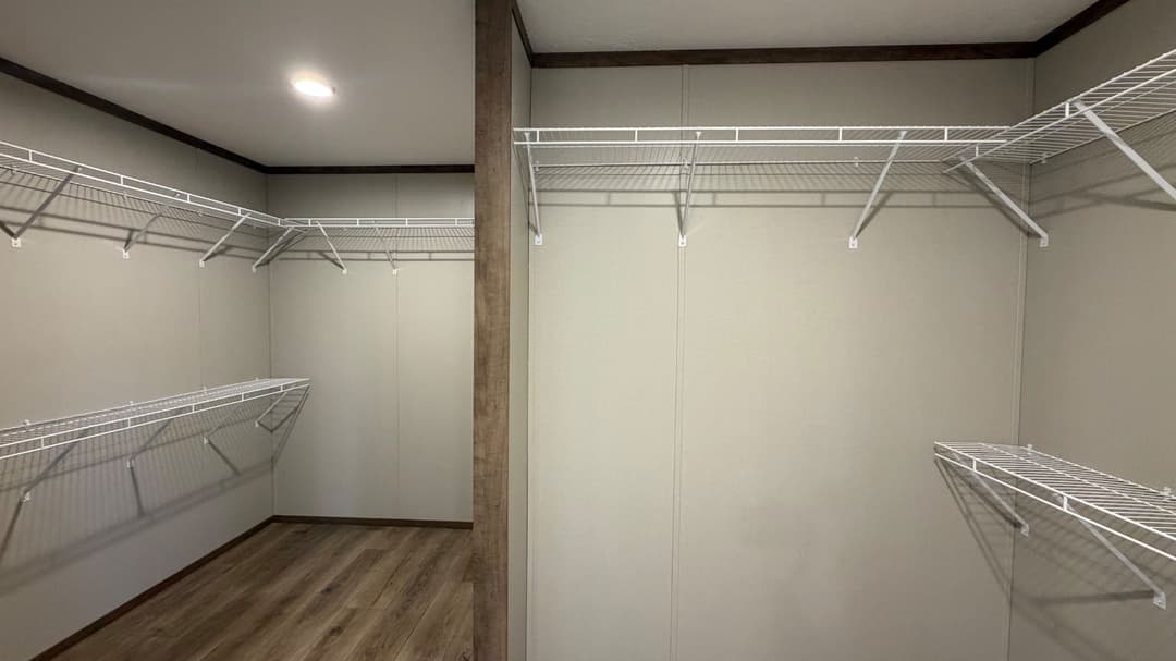 Sevier (biloxi) interior home features