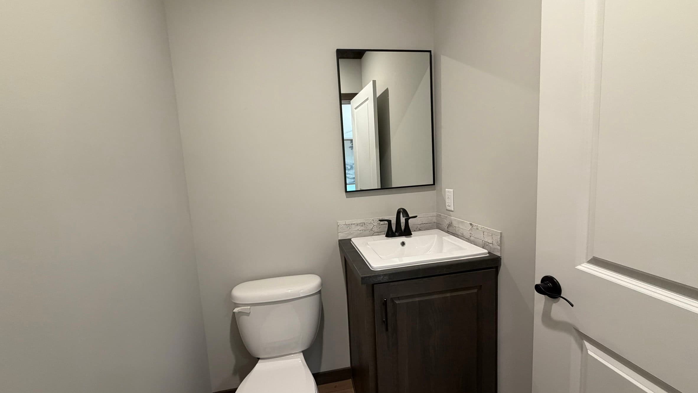 The keep (biloxi) bathroom home features