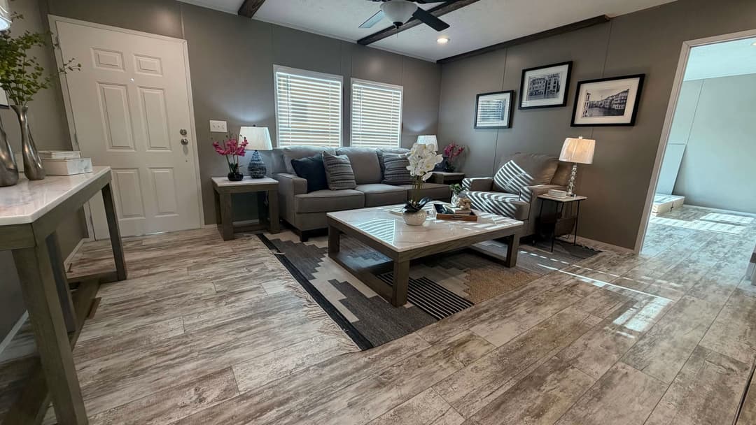 Bella vista interior and hero home features