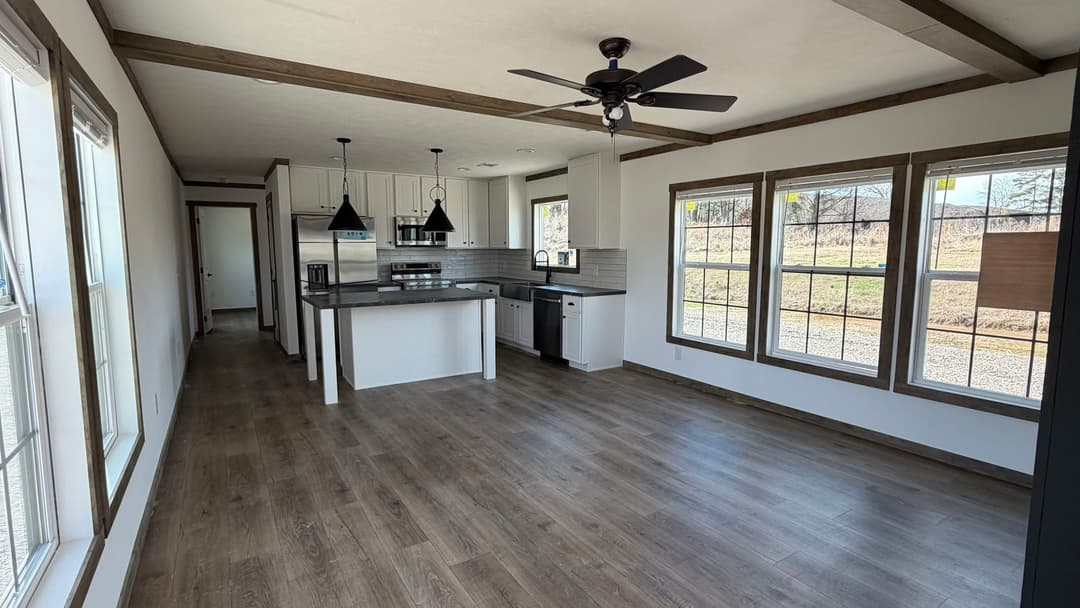 Annie interior home features